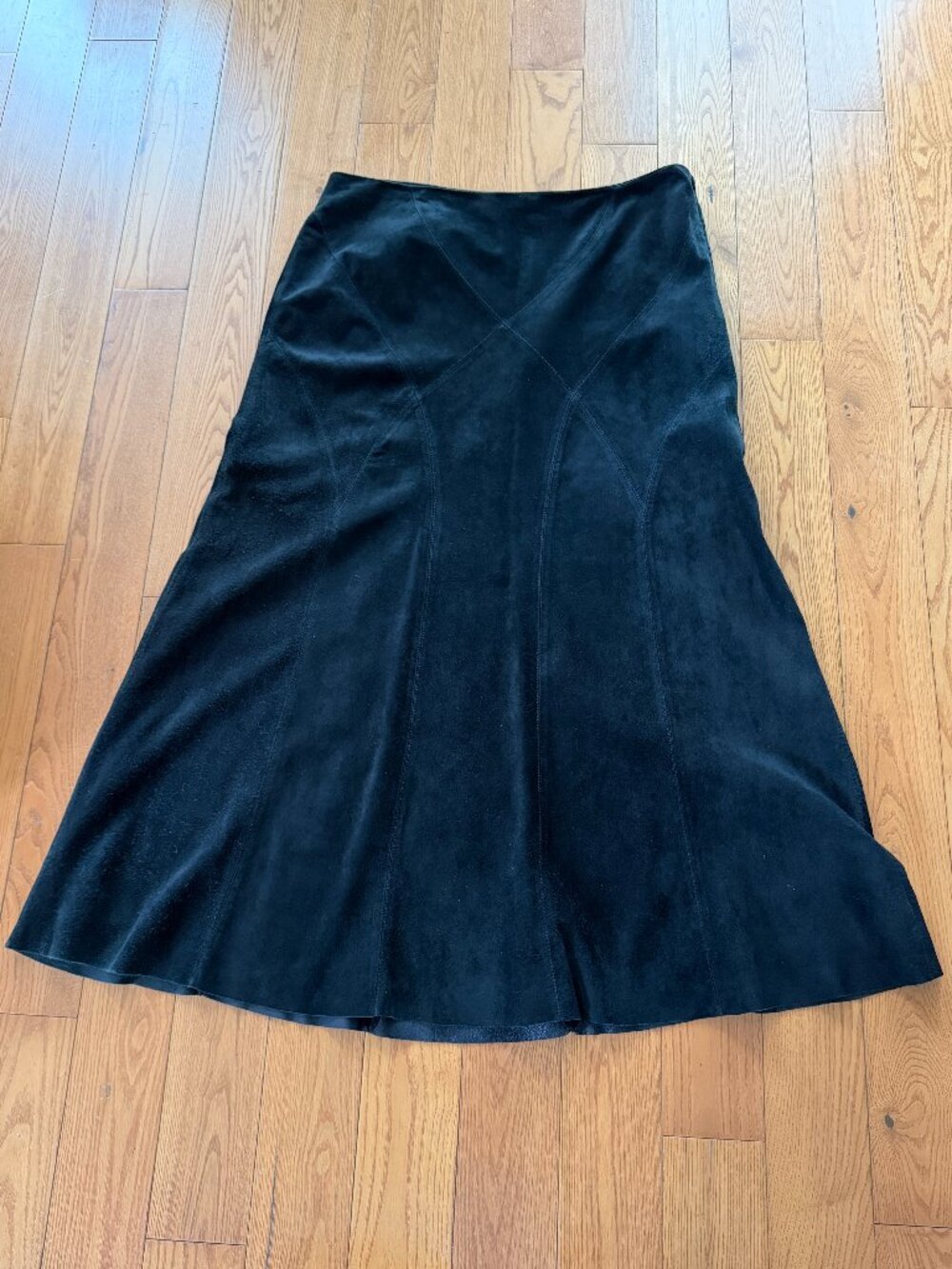 Danier Leather Black Suede Maxi Skirt - Picture 3 of 15